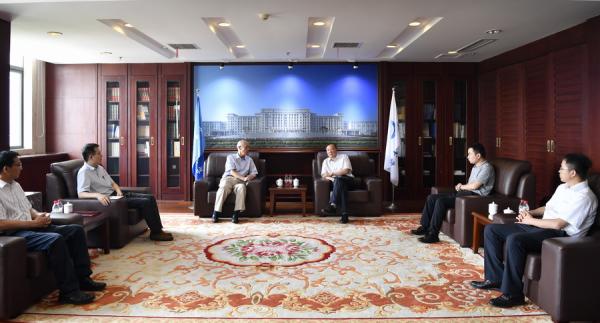 _DSC9753_缩小大小.JPG 27a532dba1fa67626551c8b1b0aff7c5.jpg