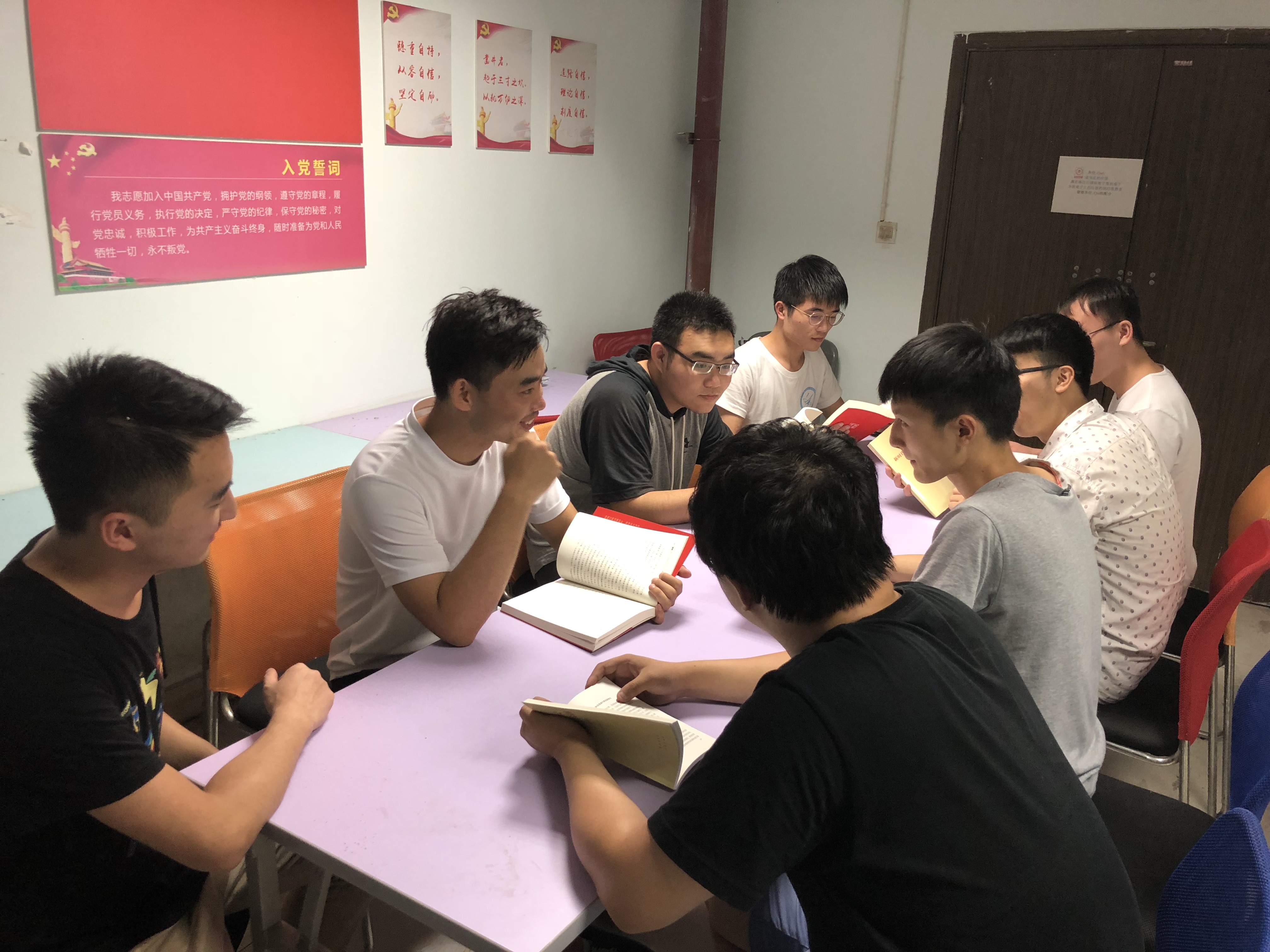 2eca5c35f5087dfb3975ea76c2b24d82.jpg 2eca5c35f5087dfb3975ea76c2b24d82.jpg