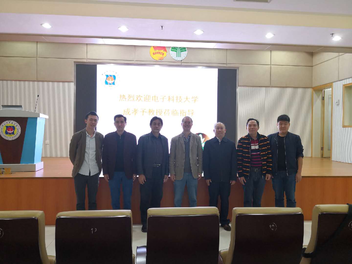 71f0fa1bf9b0ef4c8fd17583a82cd3f6.jpg 71f0fa1bf9b0ef4c8fd17583a82cd3f6.jpg