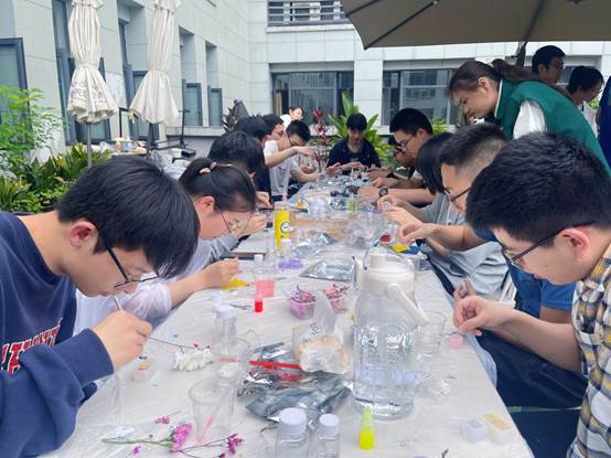 5D135F030C80C81849D4C24165CECBC8